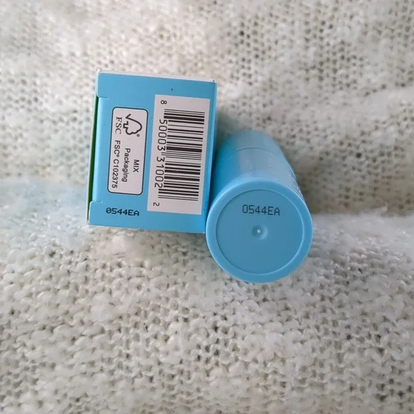 TULA Skincare glow + get it cooling & brightening eye balm, 10g/0.35oz - Picture 10 of 11